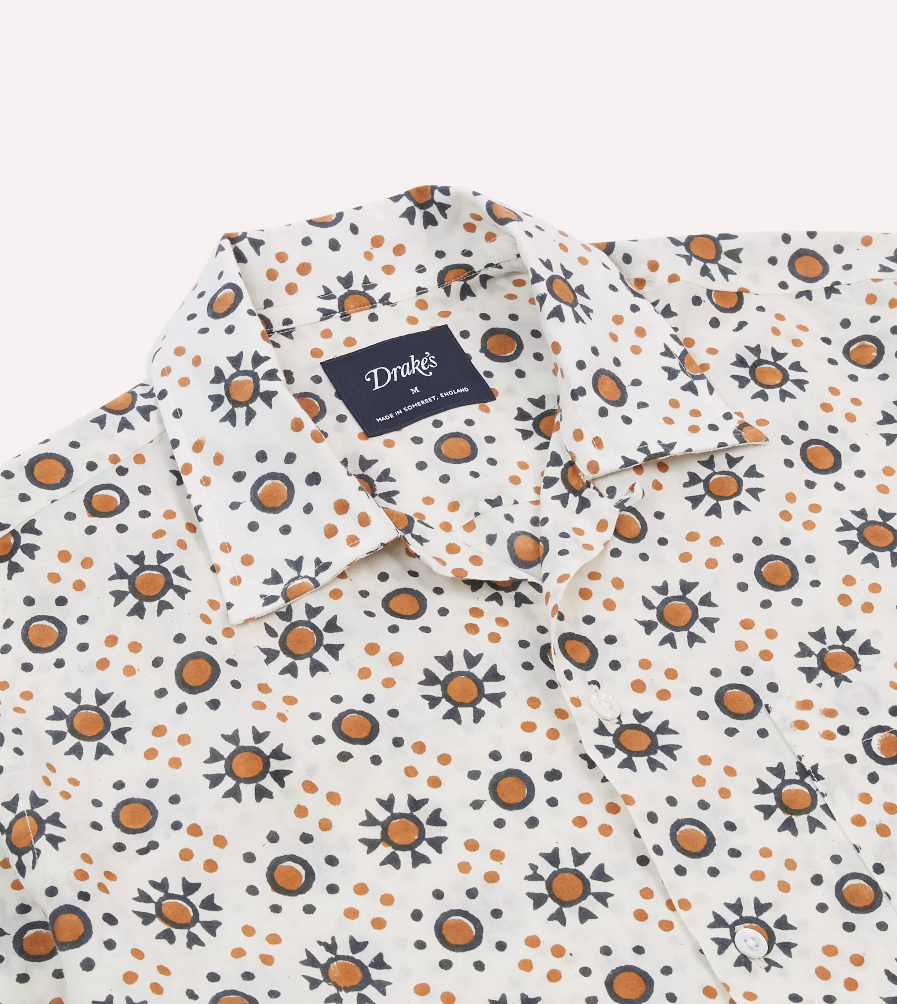 Drake’s Shirts | Short Sleeve Shirts | Ecru Sun Block Print Cotton Camp Collar Short Sleeve Shirt